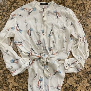 Hummingbird print viscose blouse with gold studs